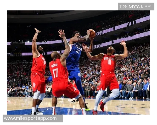 火箭内线狂潮78分轻松碾压对手32分展现统治力 火箭内线狂潮78分轻松碾压对手32分展现统治力