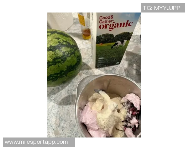 王俊杰现场观战湖勇大战分享精彩瞬间与近期生活动态